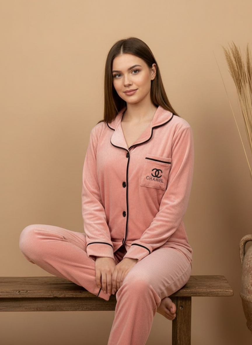 بيجامة زراير قطيفة مضلعة – أكثر من 10 ألوان